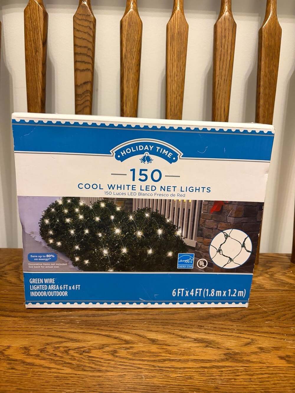 Holiday Time 150 Cool White LED Net Lights 6 Ft x 4 Ft Green Wire